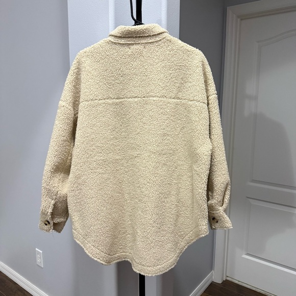 Good American Sherpa Shacket NWT Size 1/2 Tan Oversized Small / Medium - Picture 12 of 14
